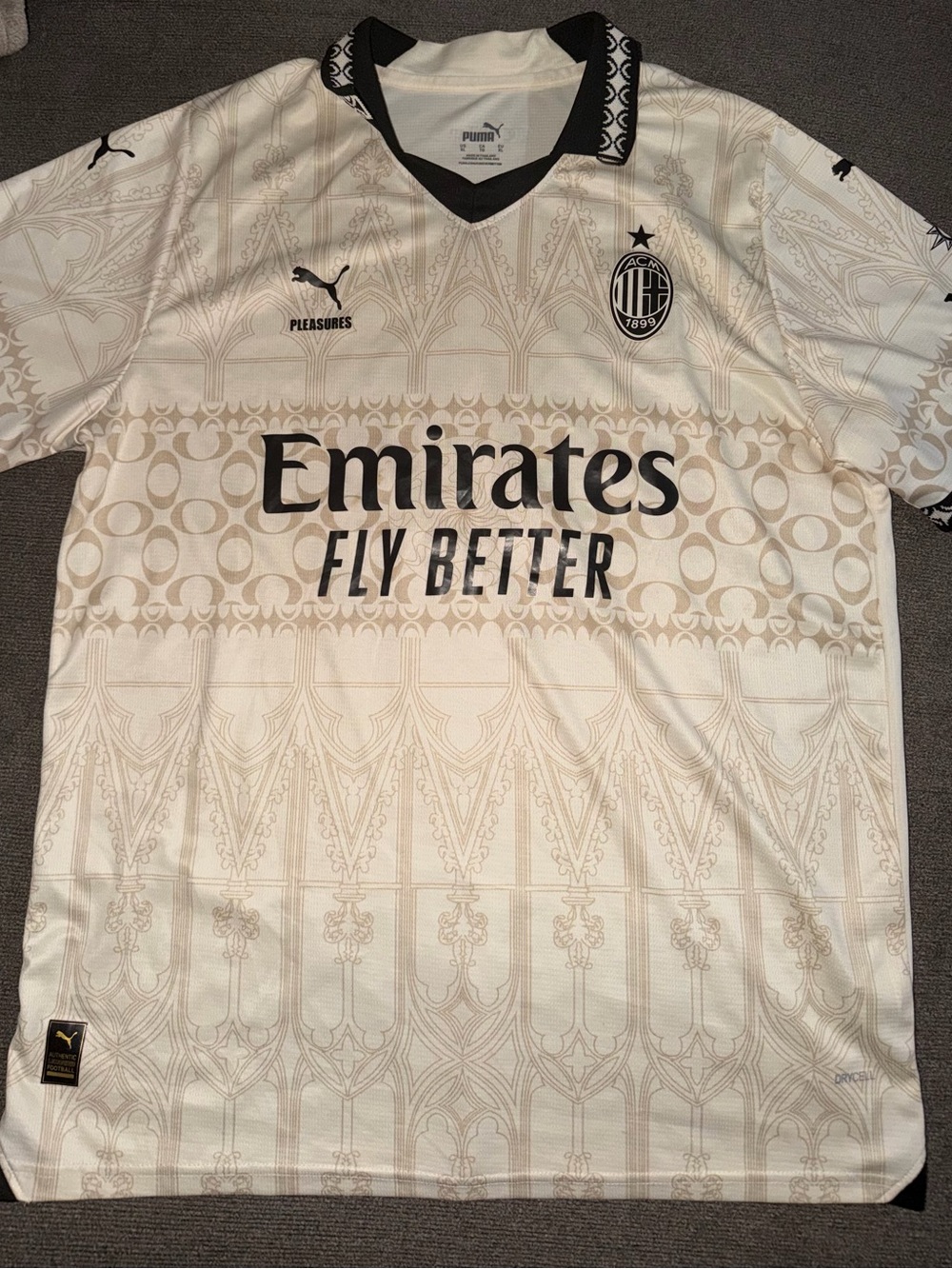 Limited edition Authentic PUMA AC Milan x PLEASURES Christian Pulisic #11 Jersey